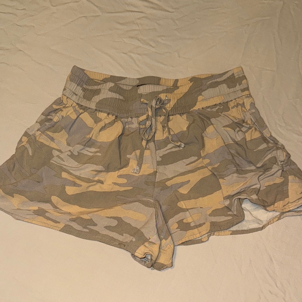 Express Camo Cargo Shorts